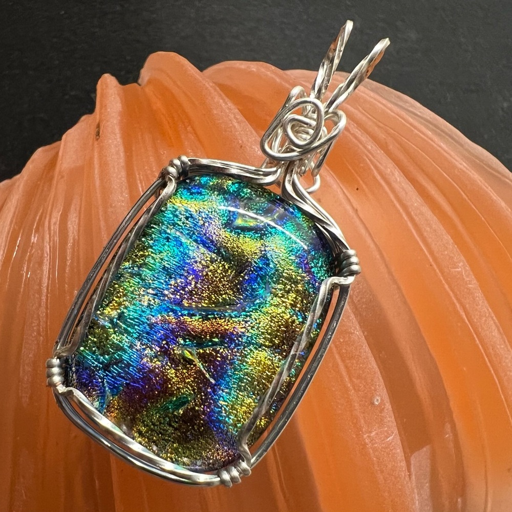 FUSED and FIRE POLISHED Dichroic Glass Wire Wrap in non-tarnish German Silver